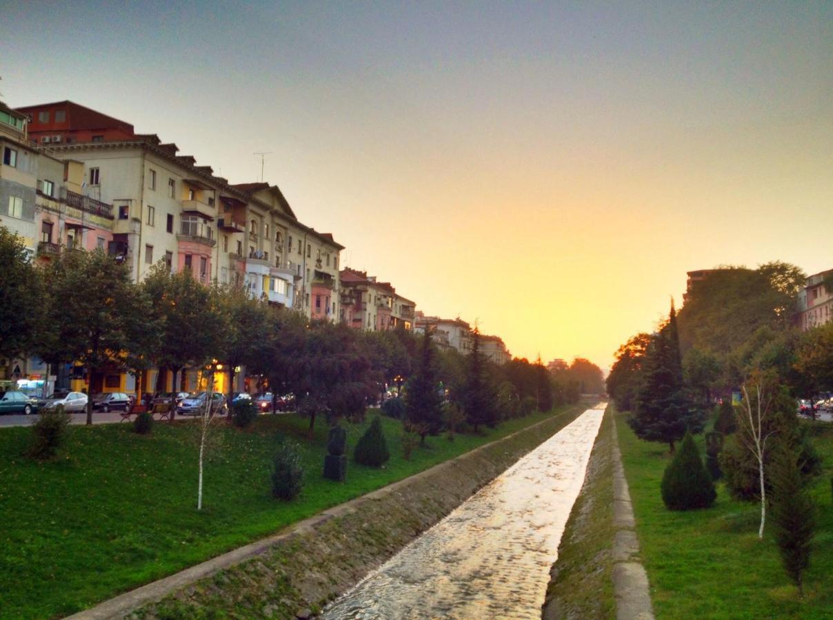 New Lovely Full Of Light Ap In Tirana Esterno foto